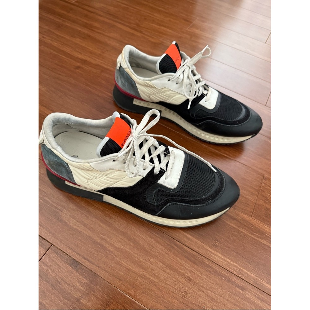 Givenchy Urban Street Runner Designer Sneakers Black White Red Size 11 - Picture 2 of 12